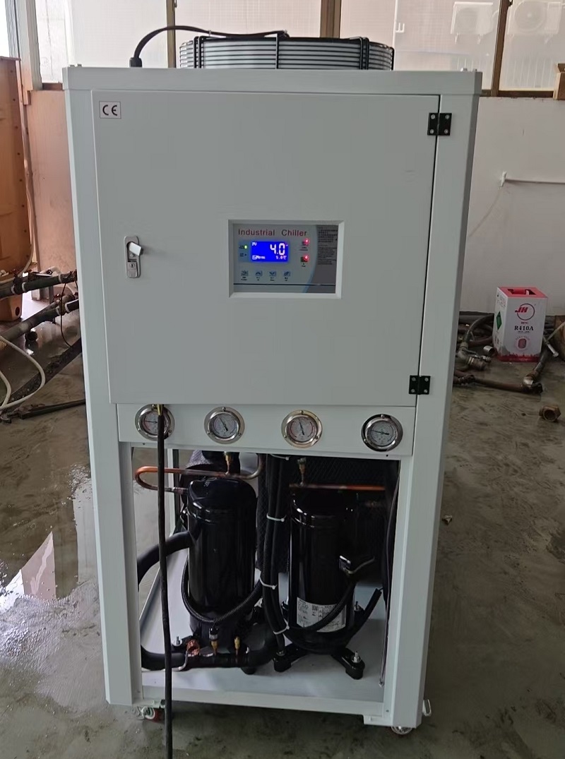 10 Tan Air Cooled Glycol Chiller Untuk Loji Rawatan Air